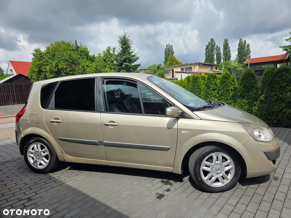 Renault Scenic - 6