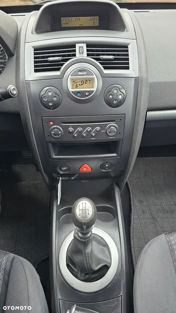 Renault Megane 1.9 dCi Dynamique - 7