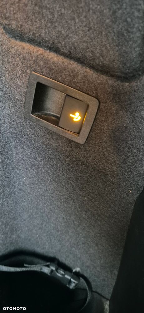 Skoda Karoq 1.5 TSI ACT DSG Style - 25