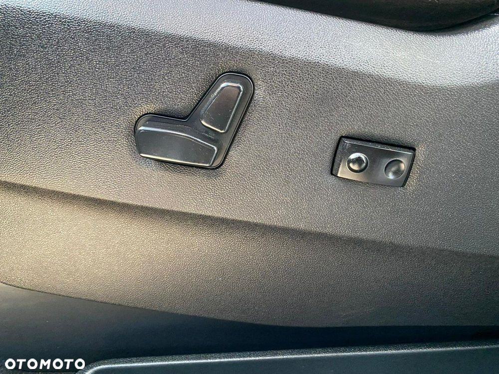 Dodge Grand Caravan - 18