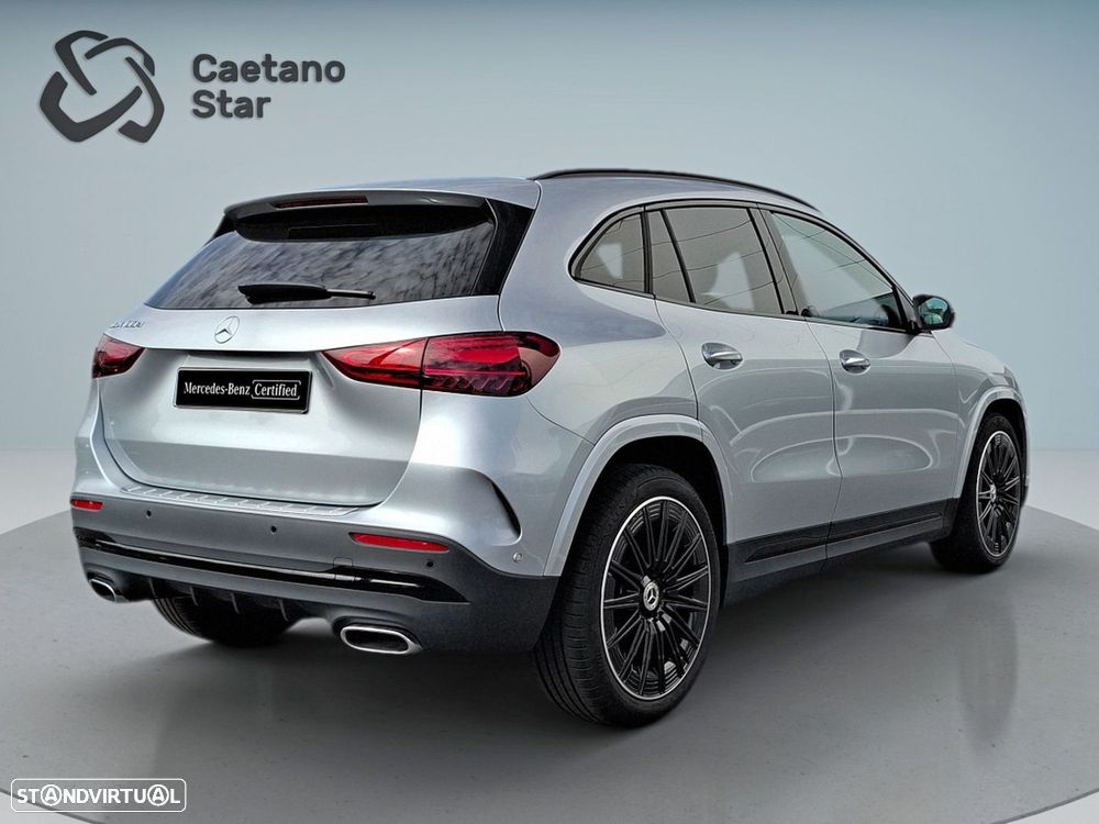 Mercedes-Benz GLA 180 d AMG Line - 8