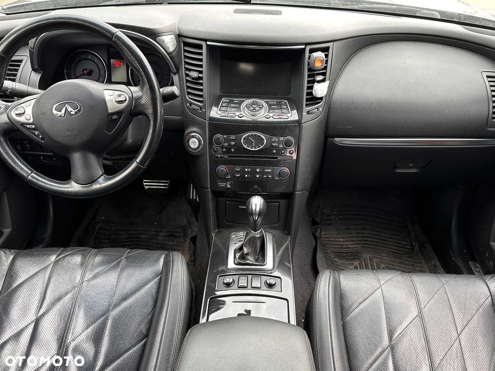 Infiniti FX - 6