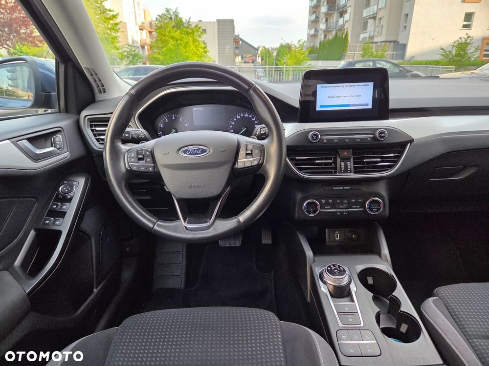 Ford Focus 1.0 EcoBoost Active Business - 11