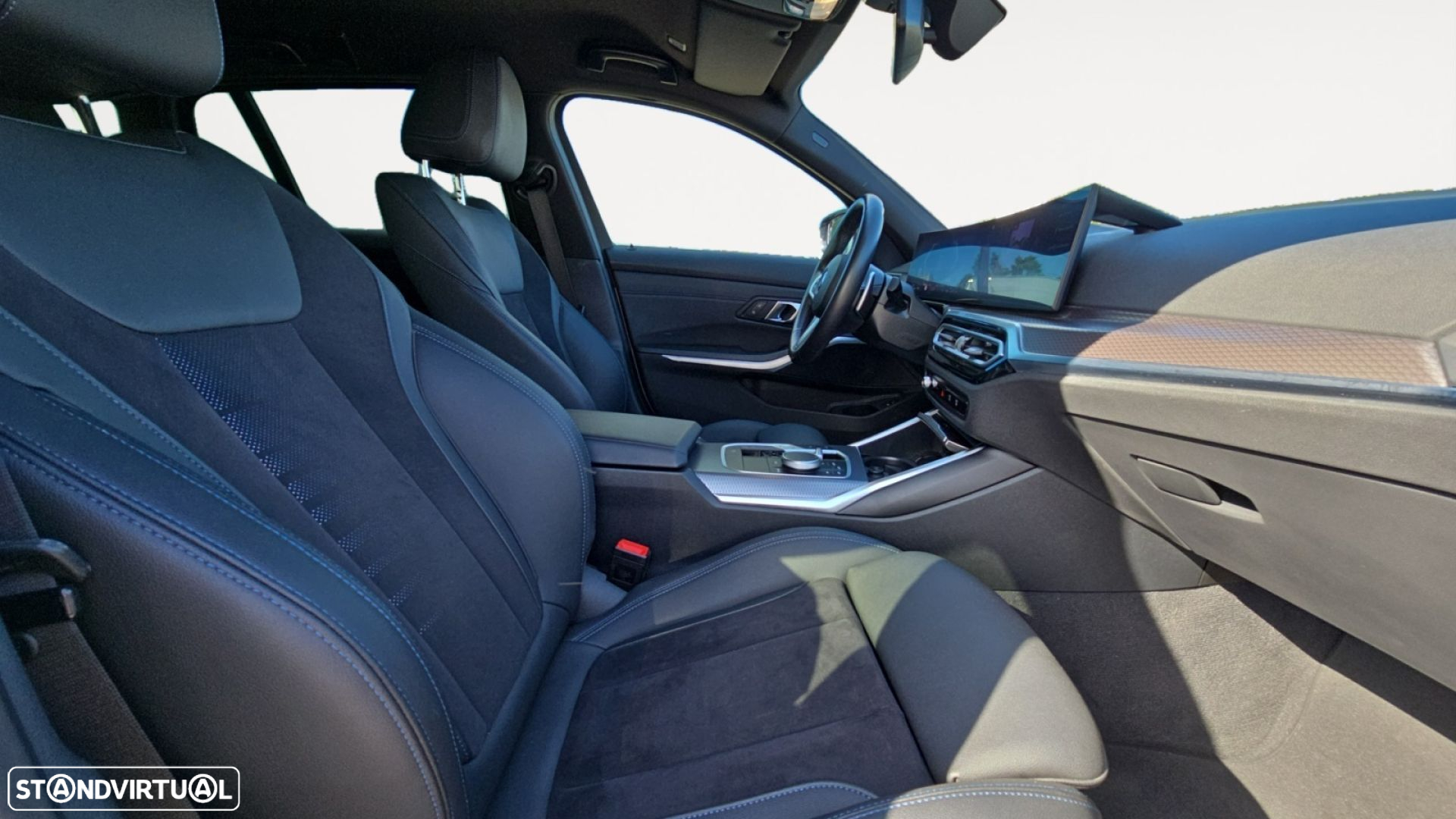 BMW 320 d Touring Pack Desportivo M Auto - 10