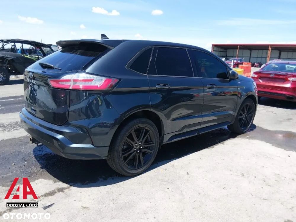 Ford Edge - 6