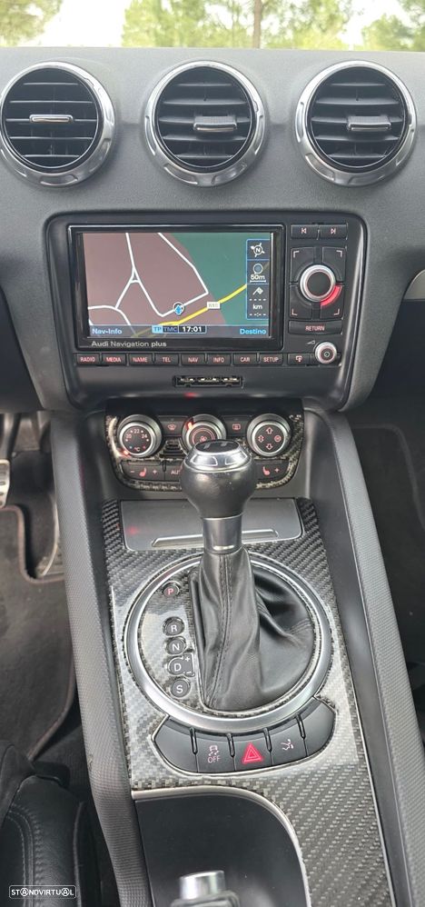 Audi TT Coupé 2.0 TDI quattro S tronic - 8