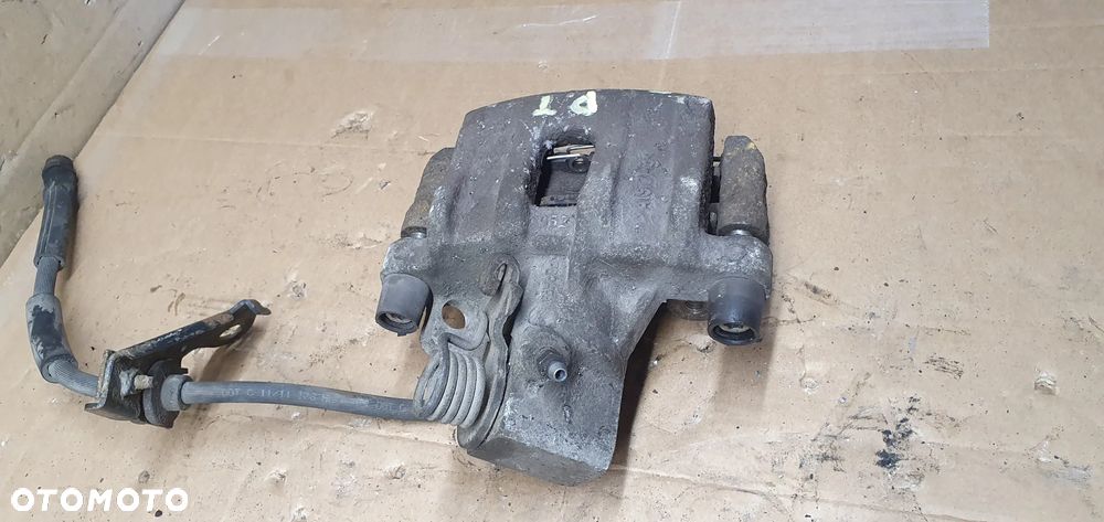 Zacisk hamulcowy prawy tył tylny prawy Ford Focus MK3 Kombi - 3