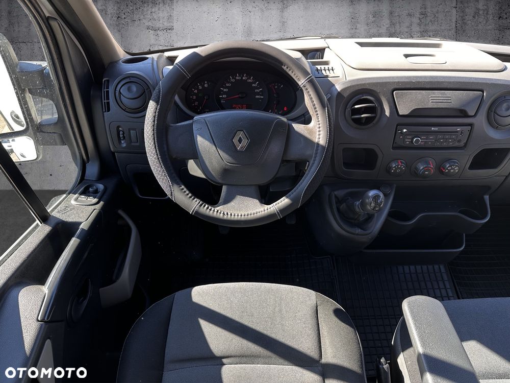 Renault Master - 10