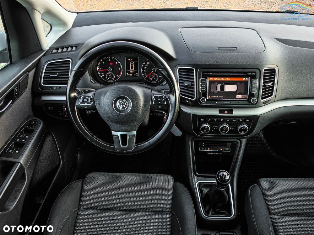 Volkswagen Sharan 2.0 TDI Comfortline - 24