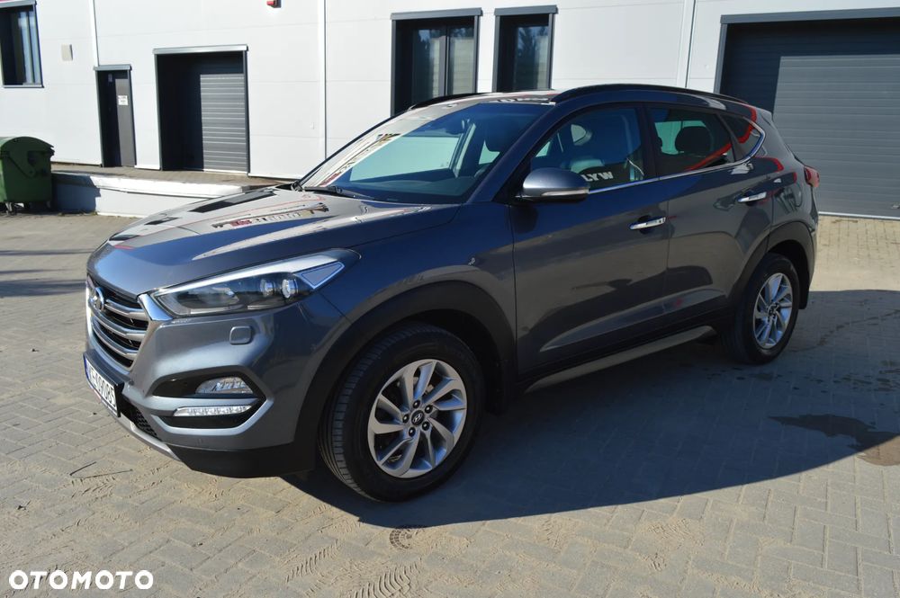 Hyundai Tucson 1.7 CRDI BlueDrive GO 2WD - 5