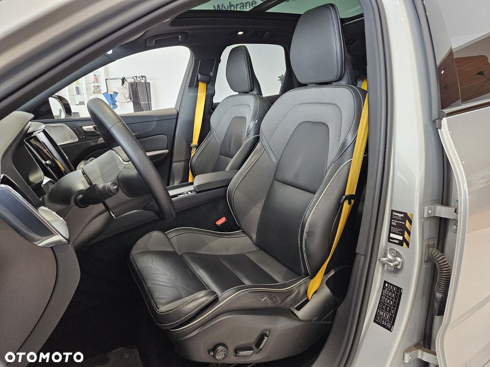 Volvo XC 60 - 14