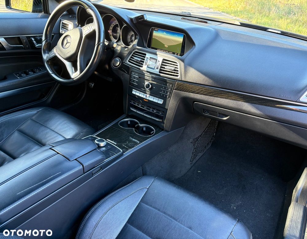 Mercedes-Benz Klasa E 400 4Matic 9G-TRONIC AMG Line - 13