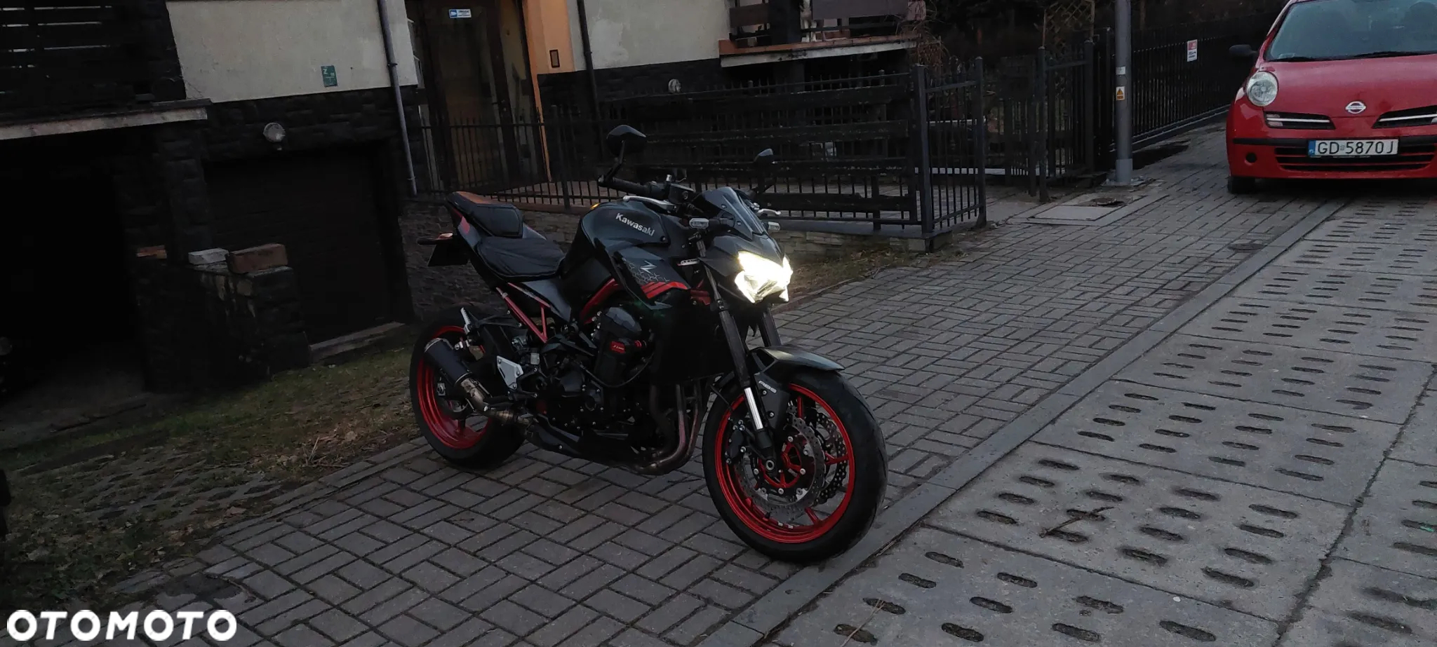 Kawasaki Z 900 - 3