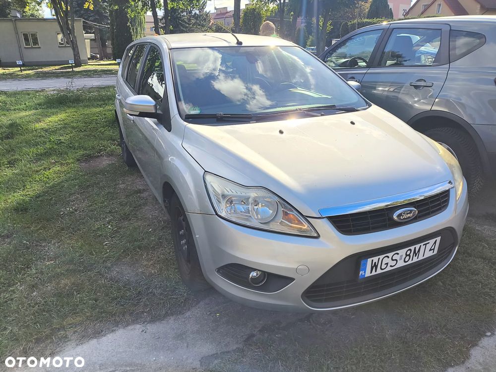 Ford Focus 2008 photo 2
