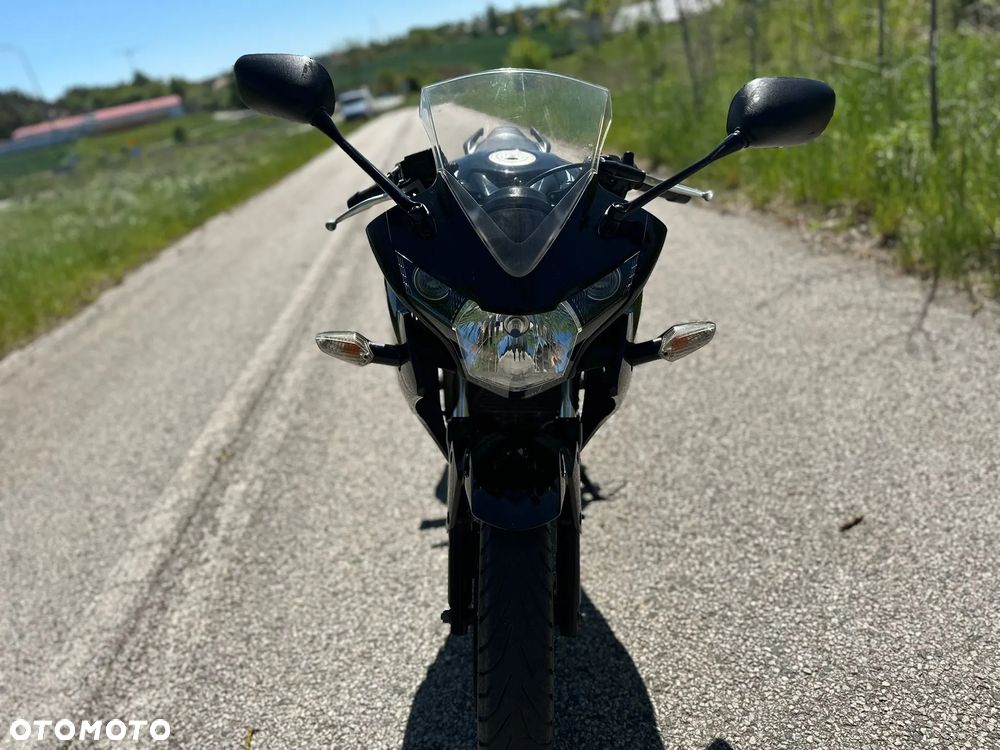 Honda CBR - 3
