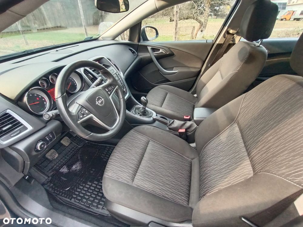 Opel Astra - 10