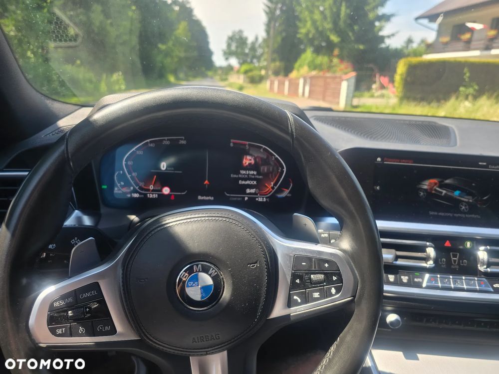 BMW Seria 3 320d M Sport Shadow sport - 17