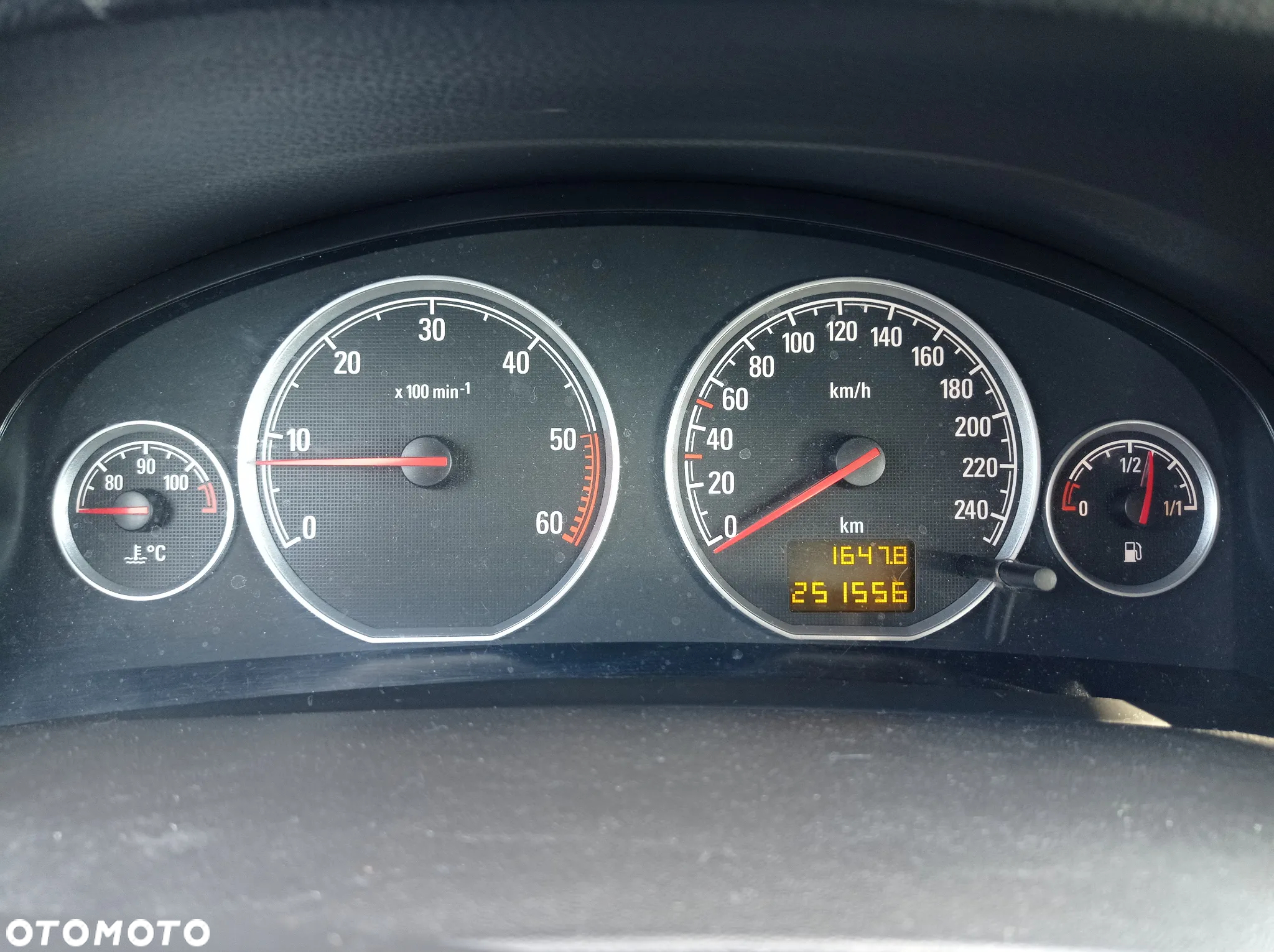 Opel Vectra 1.9 CDTI Cosmo - 7