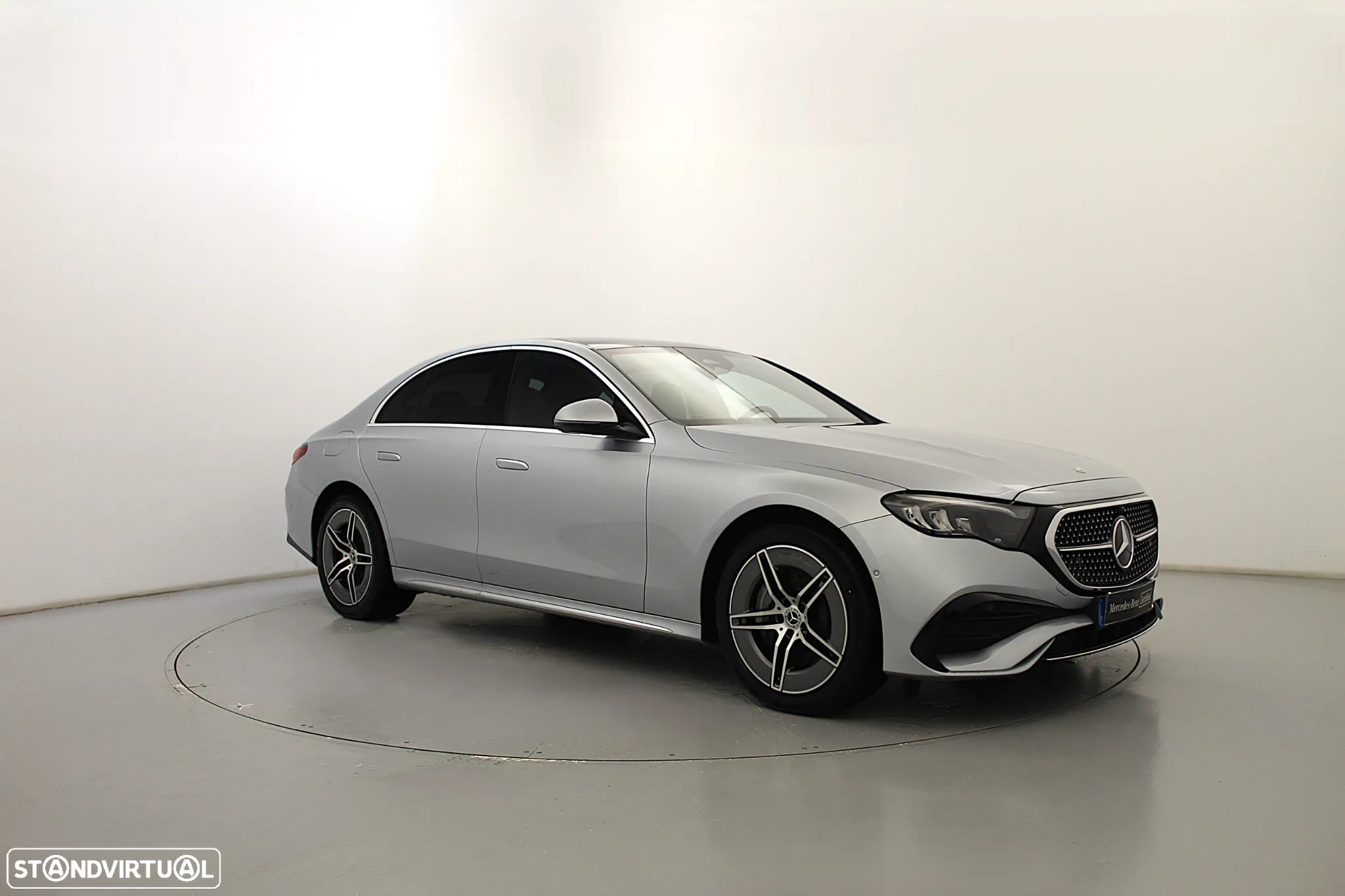 Mercedes-Benz E 300 Standard - 2