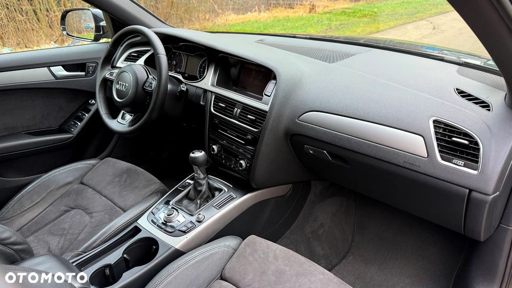 Audi A4 Avant 2.0 TDI DPF S line Sportpaket - 22