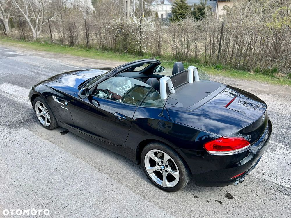 BMW Z4 sDrive18i - 9