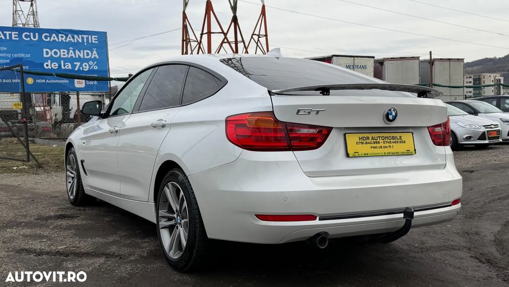 BMW Seria 3 318d Aut. Sport Line - 10