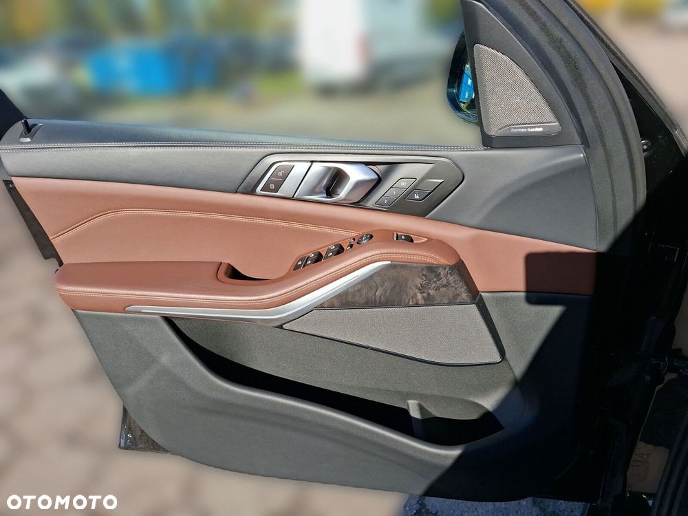 BMW X5 - 12
