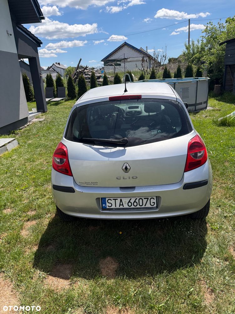 Renault Clio 1.5 dCi 70 Expression - 3