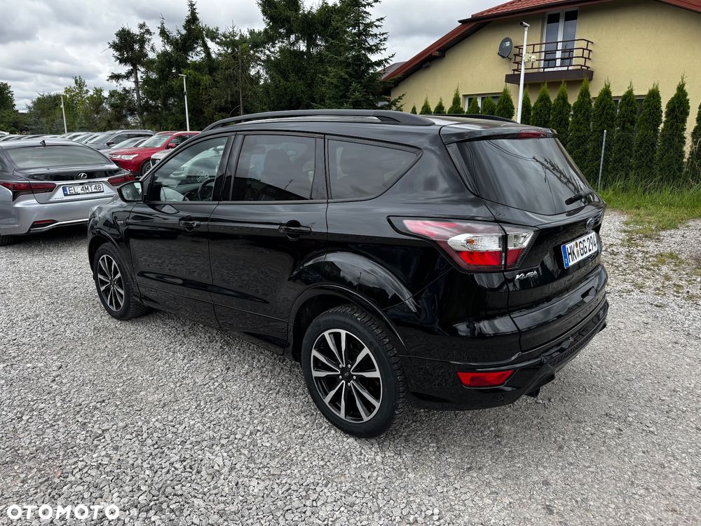 Ford Kuga 1.5 EcoBoost 2x4 ST-Line - 16