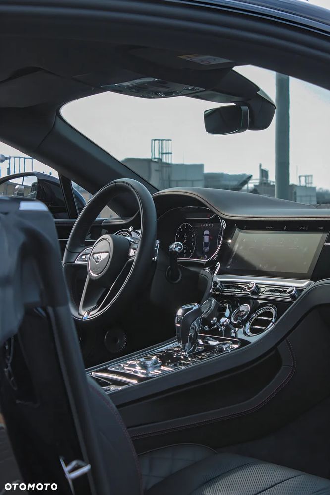 Bentley Continental GT - 19