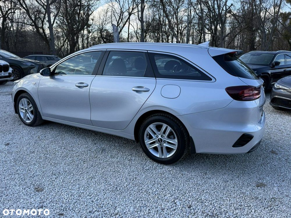 Kia Ceed - 14