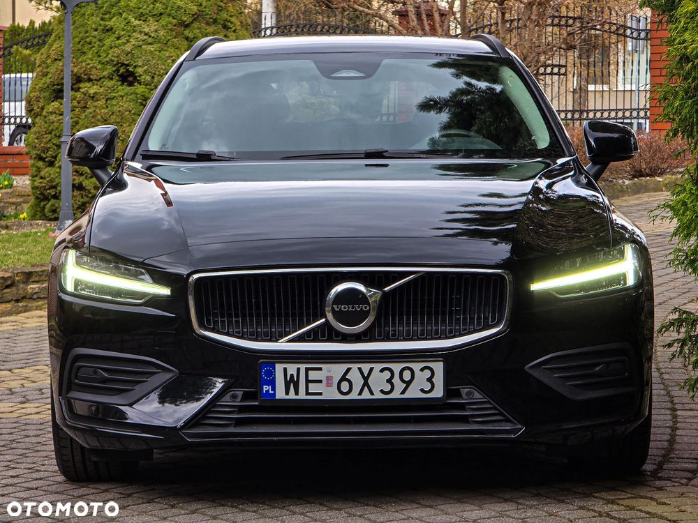 Volvo V60 B4 D Momentum Pro - 2