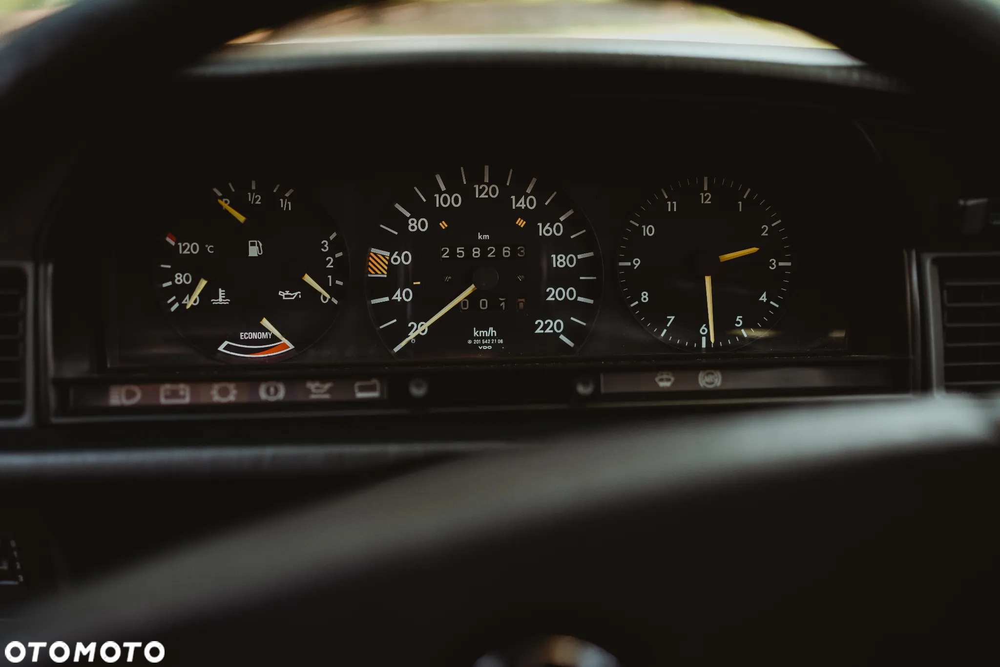 Mercedes-Benz W201 (190) - 10