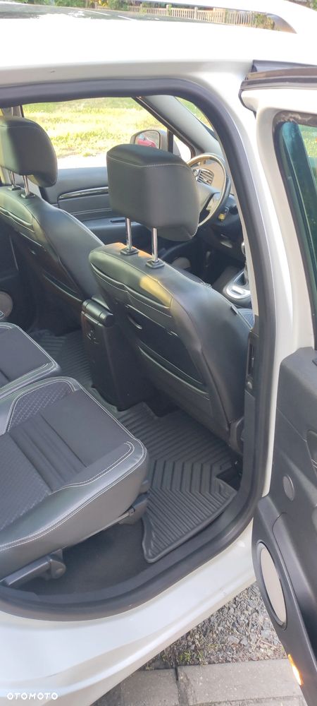 Renault Grand Scenic Gr 1.6 dCi Energy Bose Edition - 17