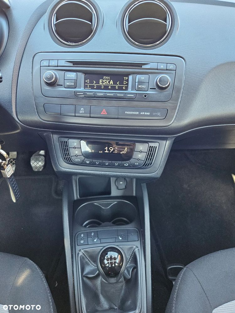 Seat Ibiza 1.4 16V Style - 10