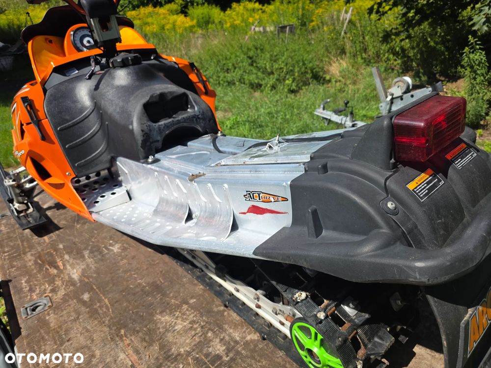 Arctic Cat Inny - 9