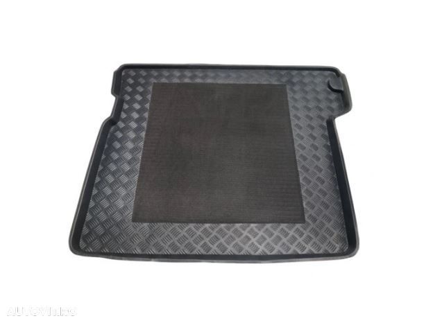 Tavita portbagaj Nissan Patrol (Y61/Gy61), 09.2004-12.2009; model cu 5 Usi, cu panza antialunecare - 1