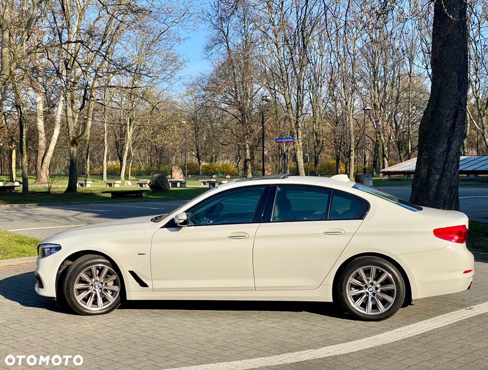 BMW Seria 5 530i xDrive Sport Line sport - 6