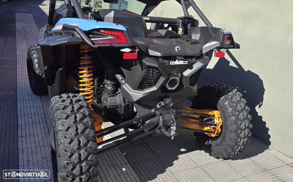 Can-Am Maverick X3 DS Turbo RR - 10