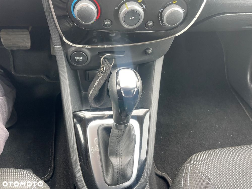 Renault Clio 1.2 TCe Expression EDC - 10