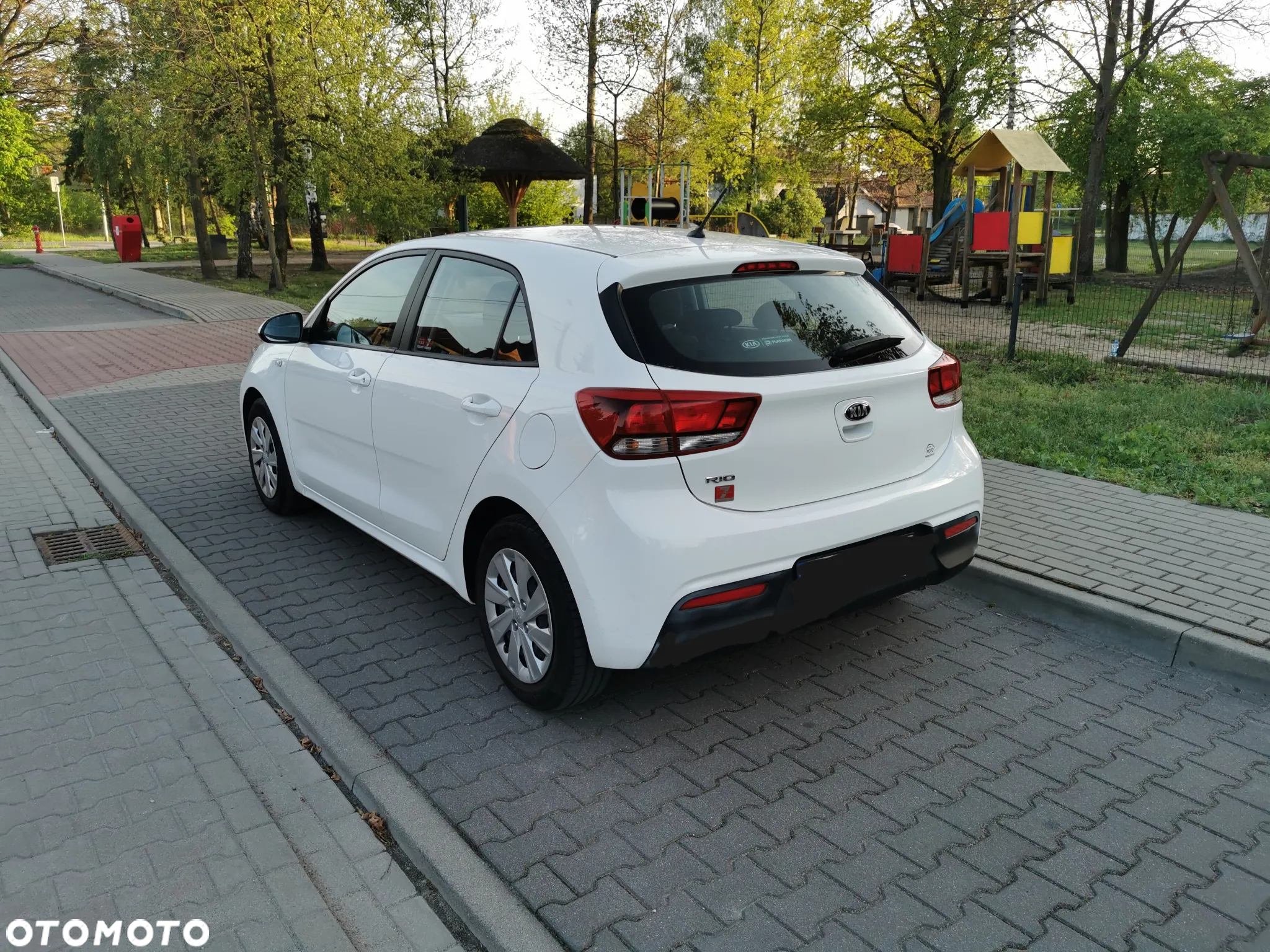 Kia Rio 1.2 M - 3