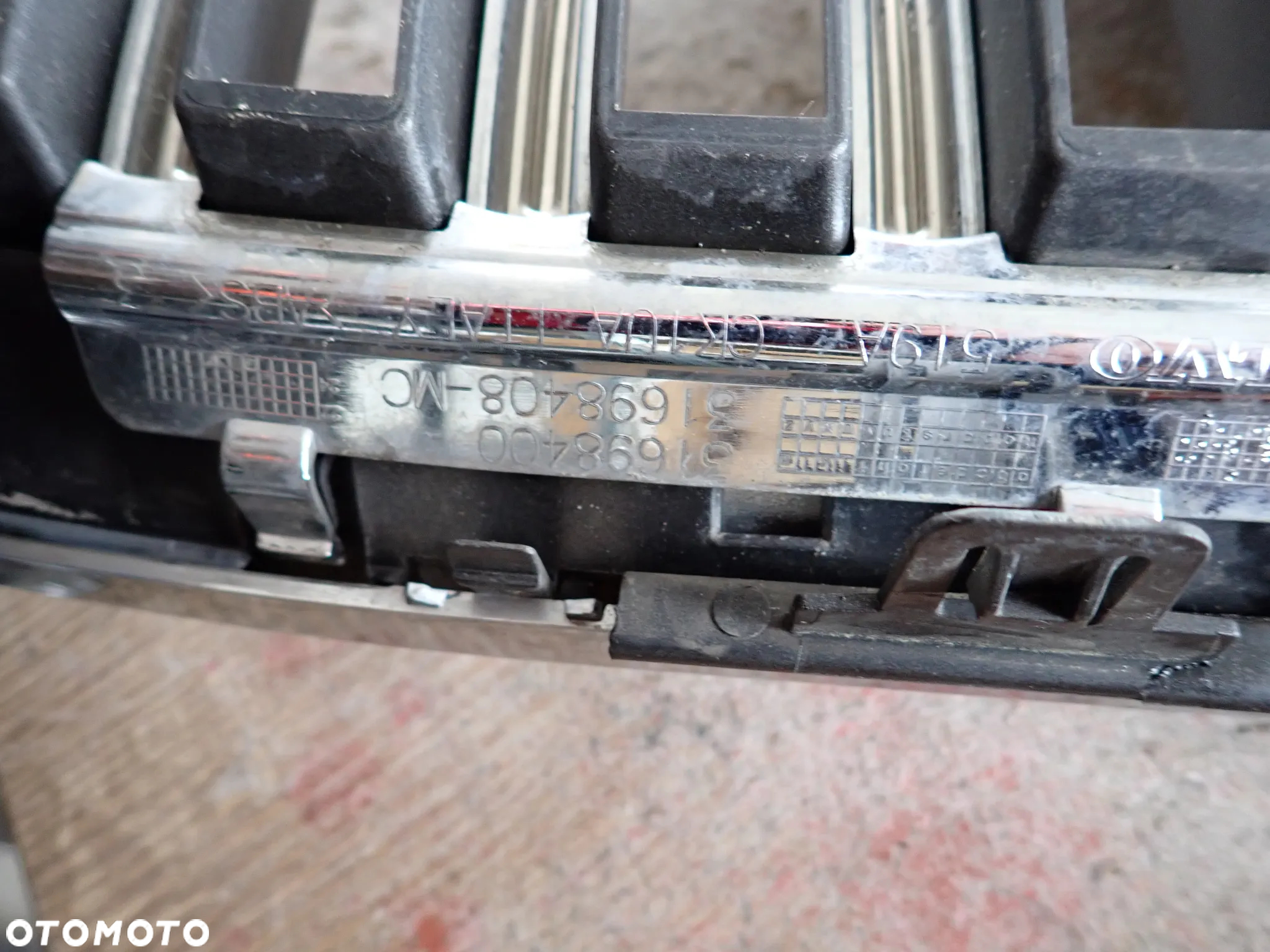 VOLVO XC90 II LIFT GRILL ATRAPA 31698381 - 7