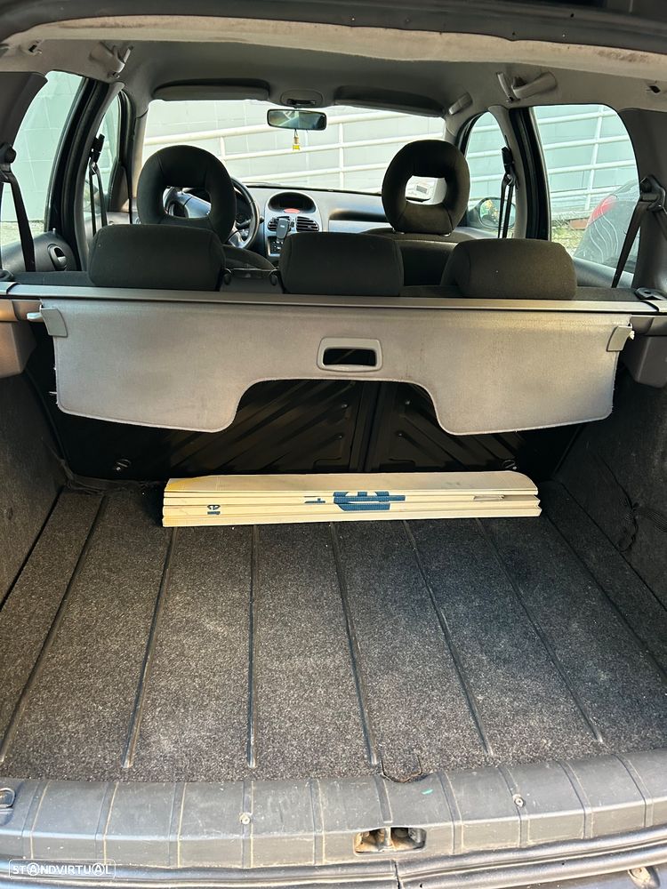 Peugeot 206 SW 1.6 XS - 10