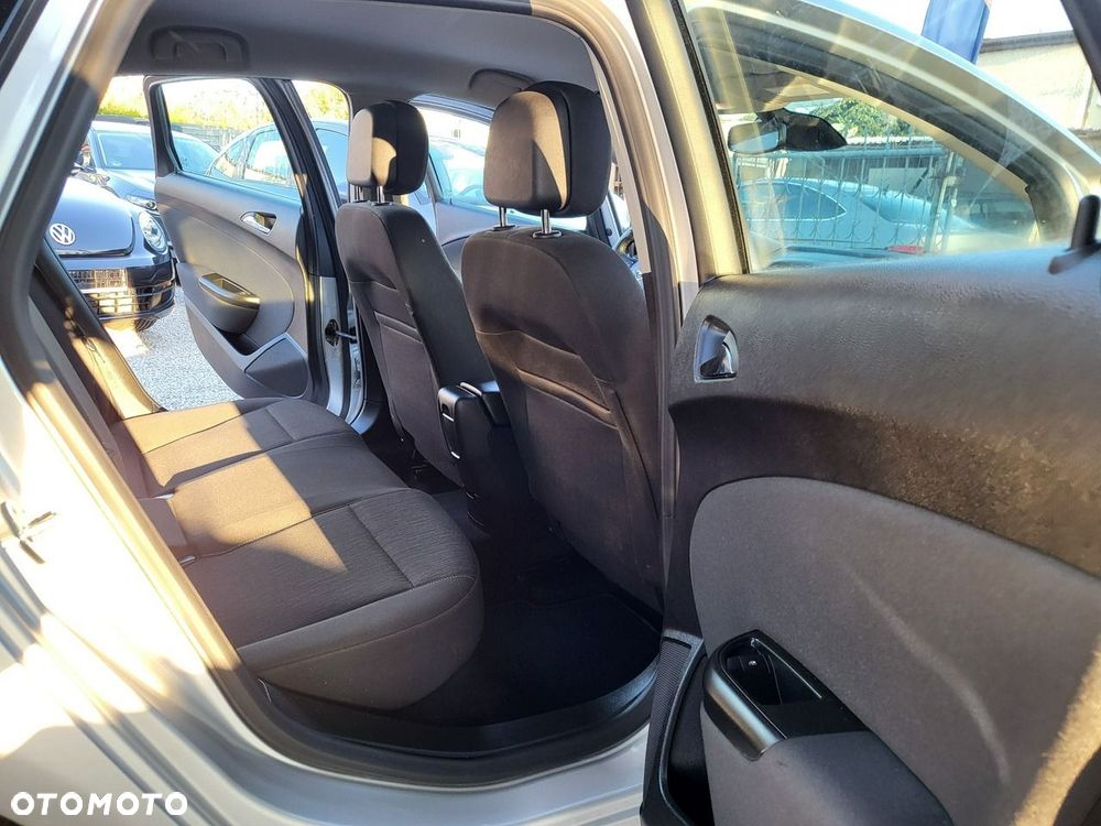 Opel Astra - 21