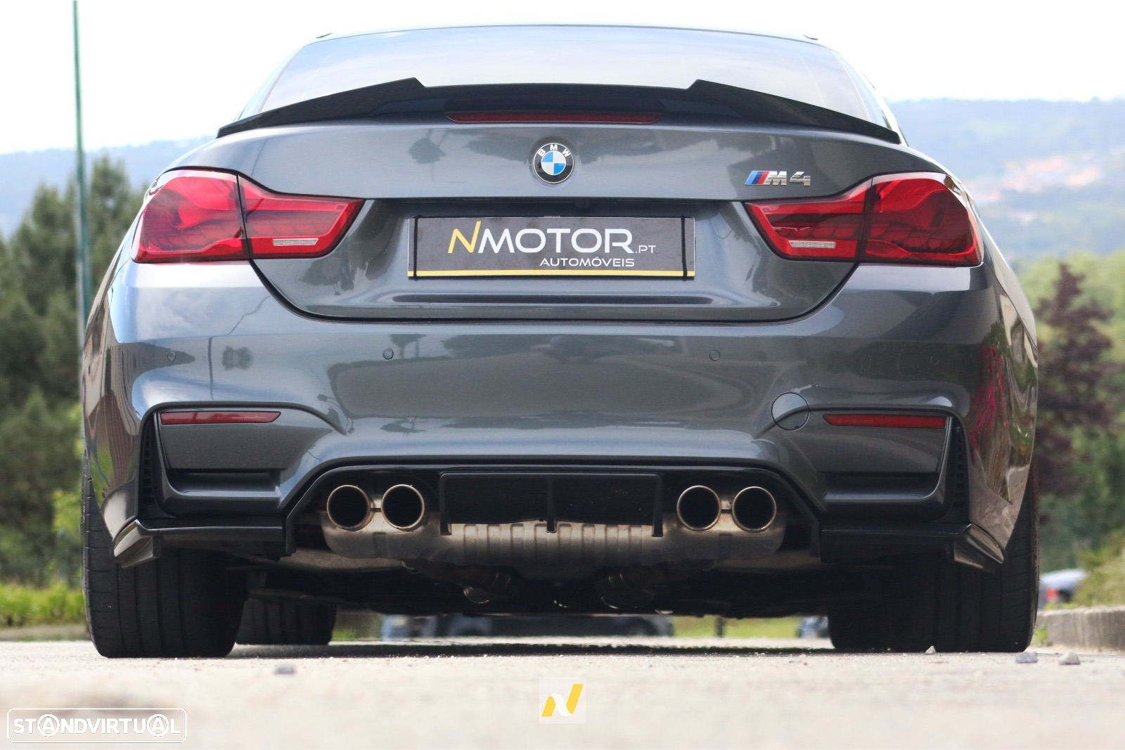 BMW M4 Auto - 2