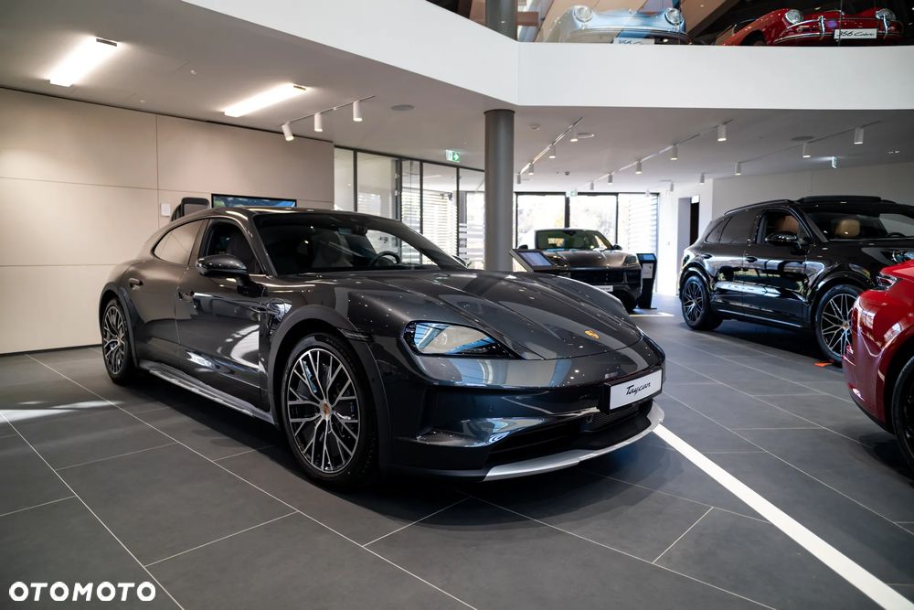 Porsche Taycan 105kWh 4 Cross Turismo - 3