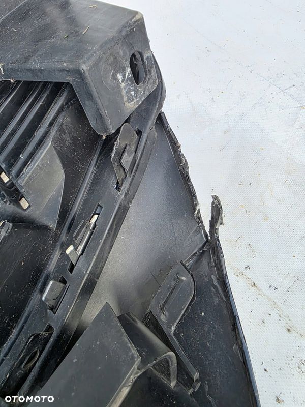 Peugeot 508 LIFT GT-Line atrapa emblemat grill w zderzak przedni + stelaz - 5