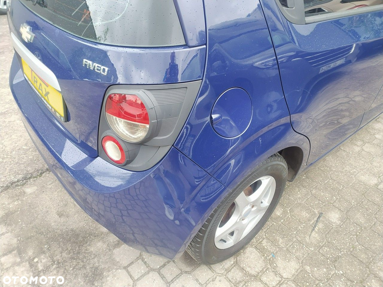 Chevrolet Aveo - 4