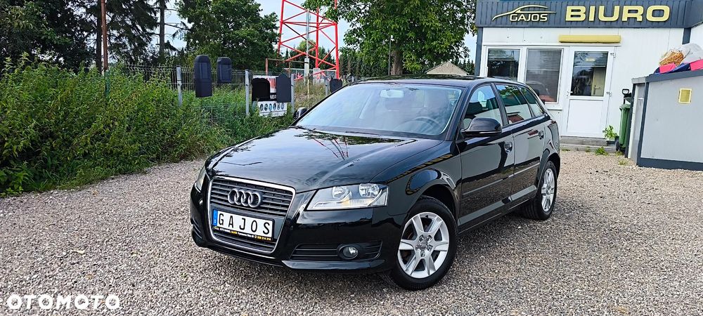 Audi A3 Sportback - 1