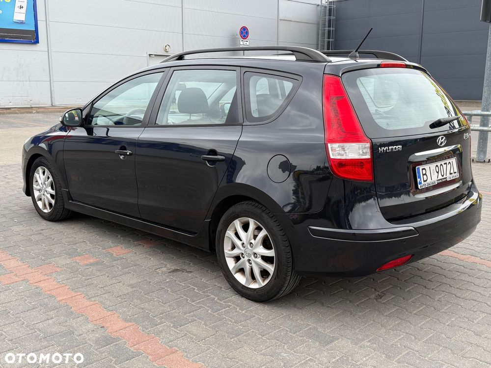 Hyundai i30 i30cw 1.4 blue Comfort - 5